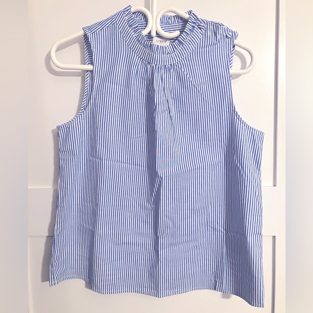 Ruffle neck tank